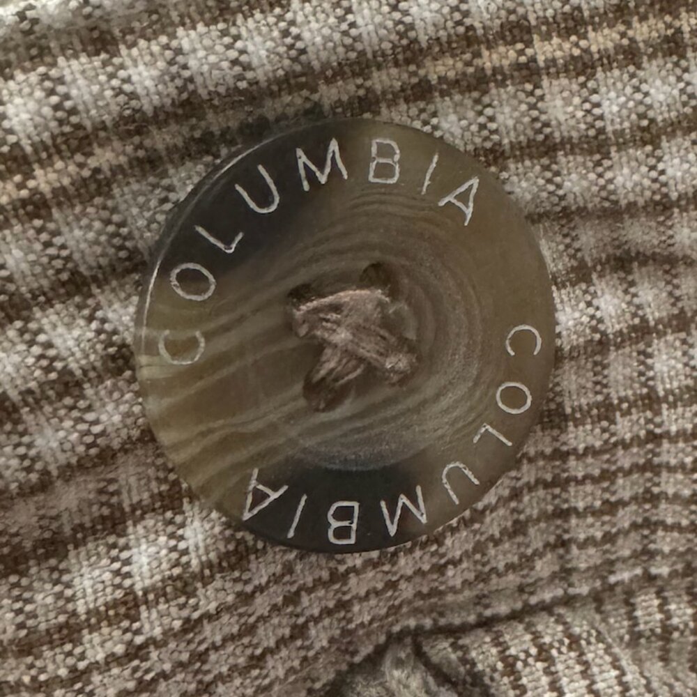 Columbia Shorts Mens 34X10 Omni-Shade Tan Plaid Khakis Flat Front Pockets - Picture 6 of 6